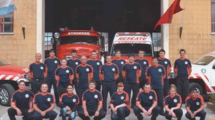 Aniversario de Bomberos Voluntarios de Stroeder Aniversario de Bomberos Voluntarios de Stroeder