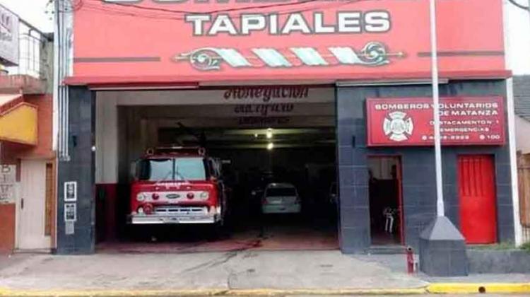 Bomberos realizará un festival para poder costear un autobomba Bomberos realizará un festival para poder costear un autobomba
