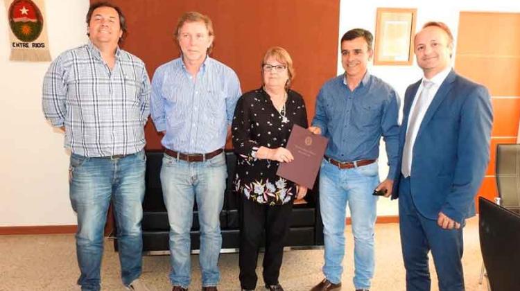 Bomberos de Aldea San Antonio tendrán su cuartel Bomberos de Aldea San Antonio tendrán su cuartel