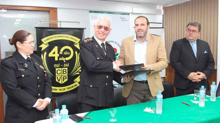 SENAVE y Bomberos Voluntarios firman acuerdo de cooperación