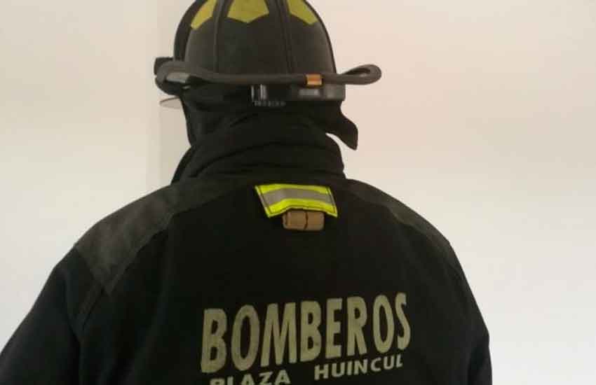 Apuñalaron a un bombero en el barrio Central de Huincul
