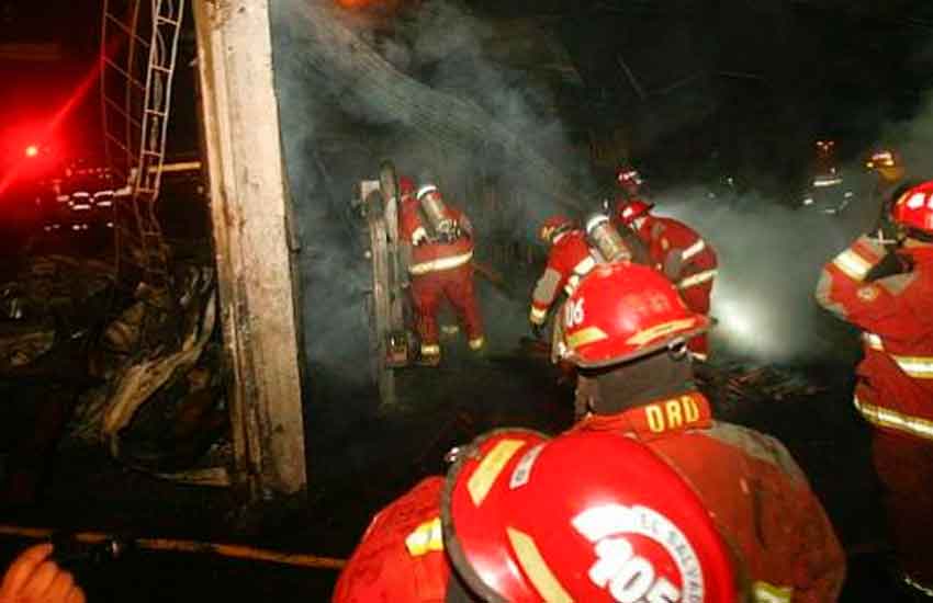 Bomberos atendieron más de 350 emergencias durante la Navidad