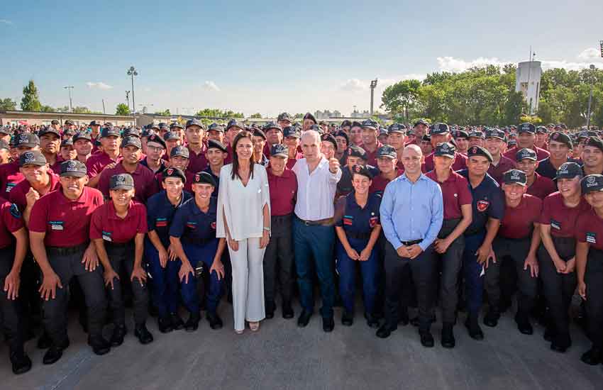 Egresó nueva Promoción de Bomberos de la Ciudad
