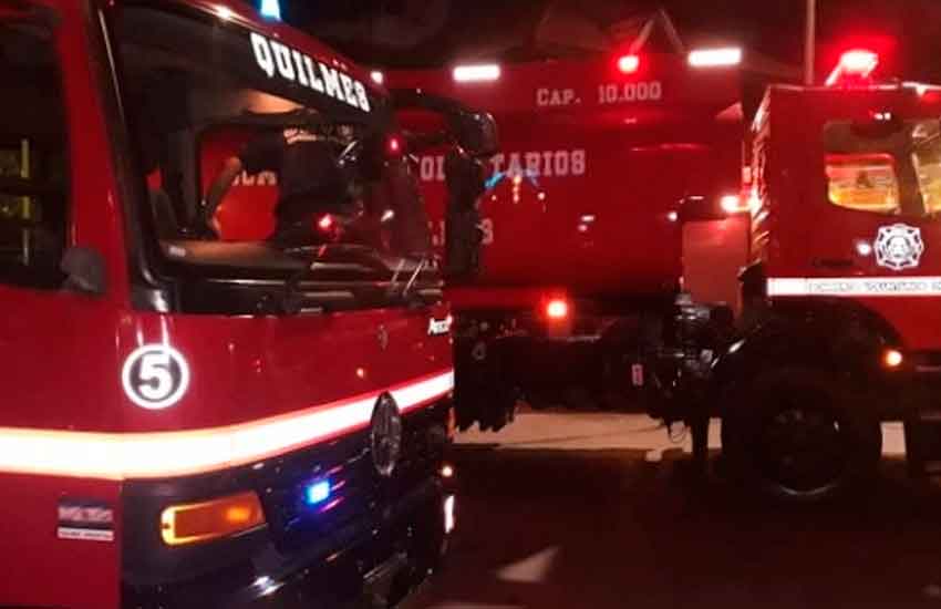 Cambio de jefatura y nuevas unidades en Bomberos de Quilmes