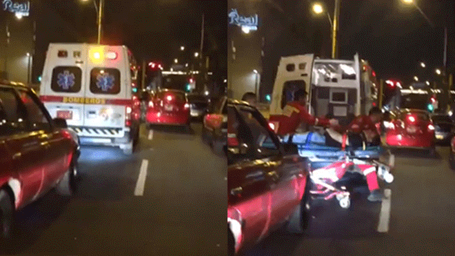 Llevaron a herido por las calles porque autos no daban paso a ambulancia