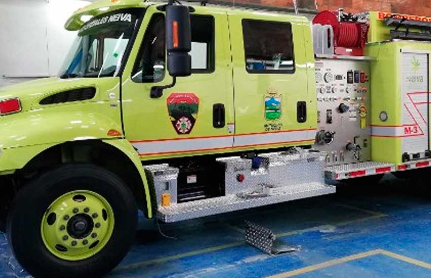 Neiva estrenará dos máquinas de bomberos