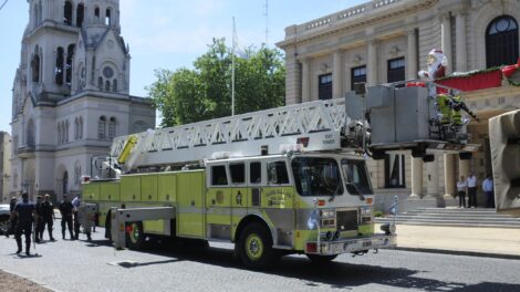 El Municipio adquirió una escalera y un autobomba para Bomberos de Tandil