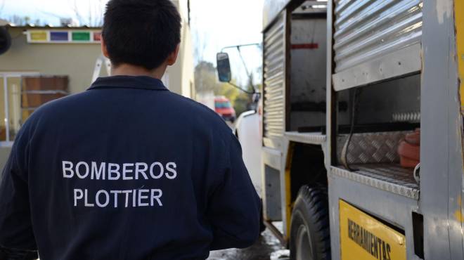 Finalmente los bomberos voluntarios de Neuquén comienzan a tener obra social