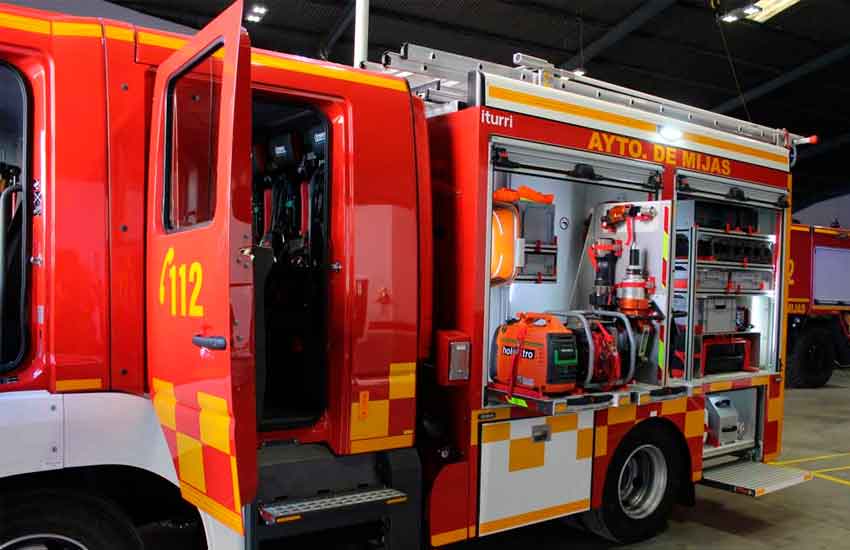 Bomberos Mijas estrena un vehículo de intervención polivalente