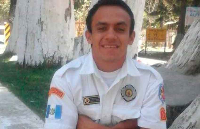 Bombero voluntario fallece por la imprudencia de un conductor