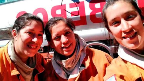Una dotación de bomberos totalmente conformada por mujeres