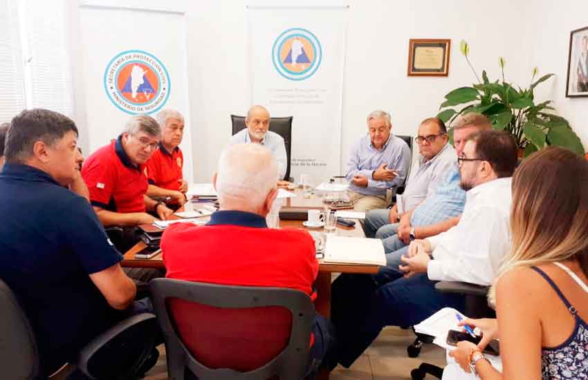 Mesa de Trabajo junto a la Secretaría de Protección Civil