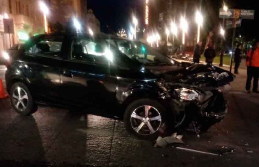 Carro de Bomberos protagonizó violenta colisión