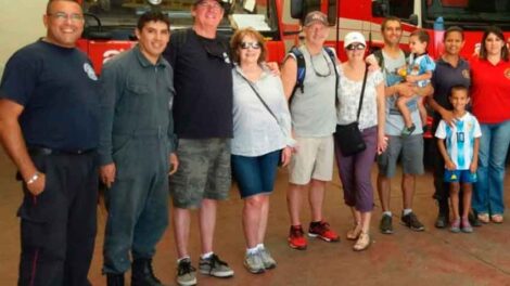 Bomberos de Vancouver visitaron el Cuartel de Madryn