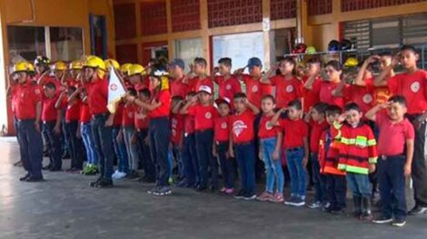 Brigada Infantil de Bomberos celebra 24 aniversario