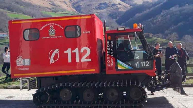 Vehículo de rescate en nieve para bomberos voluntarios de Luzaide
