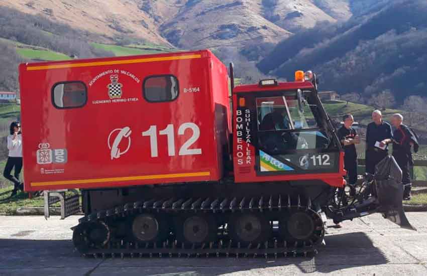 Vehículo de rescate en nieve para bomberos voluntarios de Luzaide