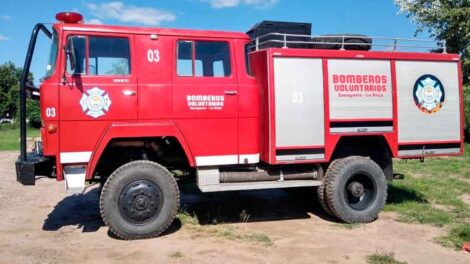 Bomberos de Sanagasta cuentan con una Autobomba