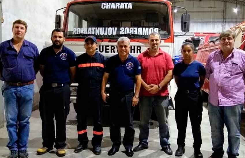 El CNBRA realizó una visita protocolar al cuartel de Bomberos Voluntarios