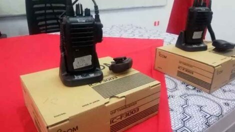 Bomberos Voluntarios recibieron un lote de 25 equipos de radios