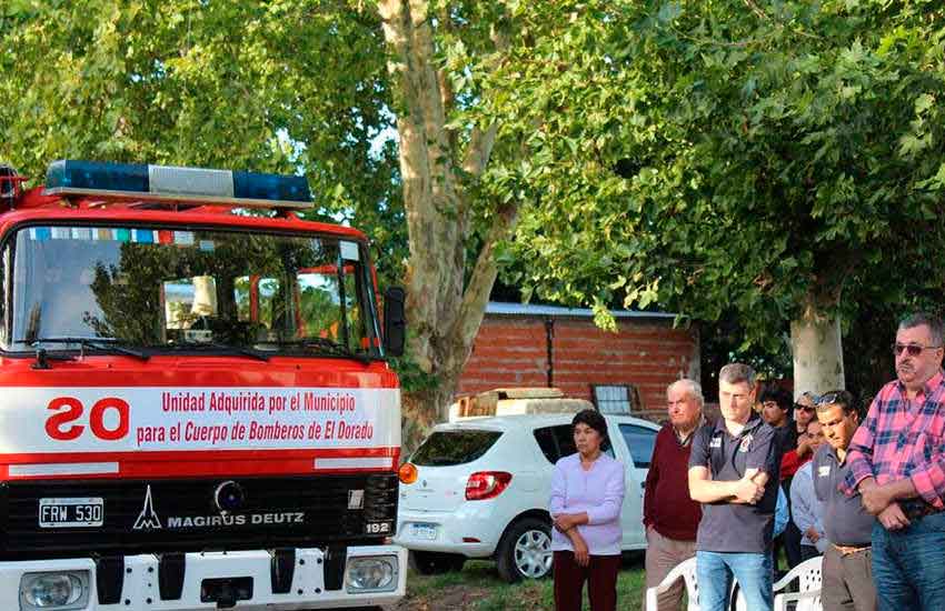 Nueva autobomba para Bomberos Voluntarios El Dorado