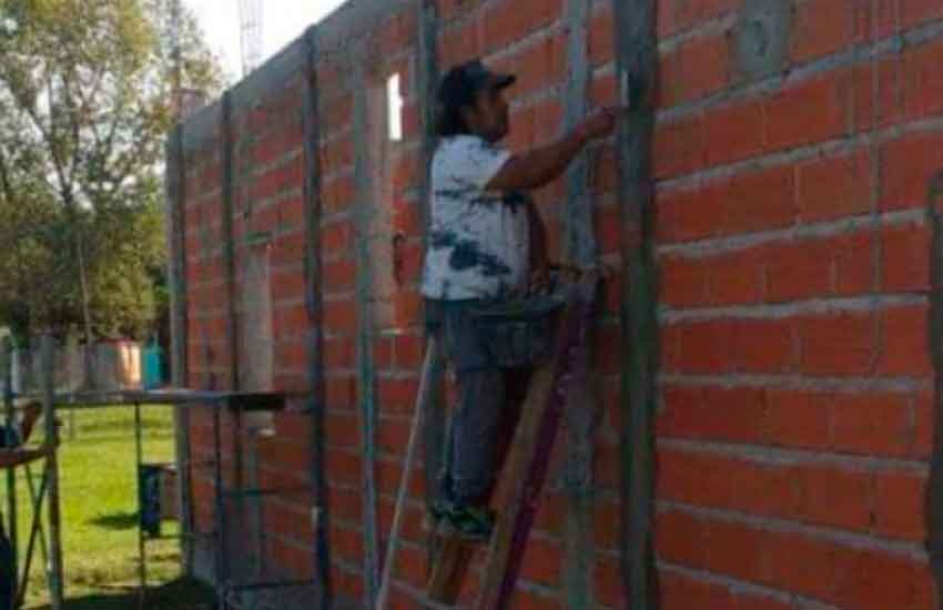 Avanza la construcción de un cuartel de bomberos en El Peligro