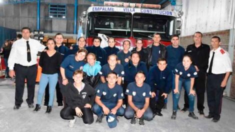 Bomberos Voluntarios de Empalme inauguraron su cuartel