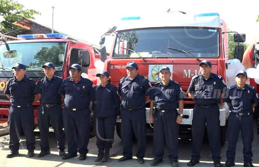 Entregan dos camiones para nueva estación de bomberos en Ometepe