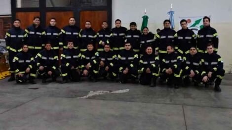 Bomberos Voluntarios de Esquel con nueva indumentaria