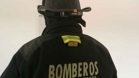 Bomberos organizan una exposición para celebrar su día