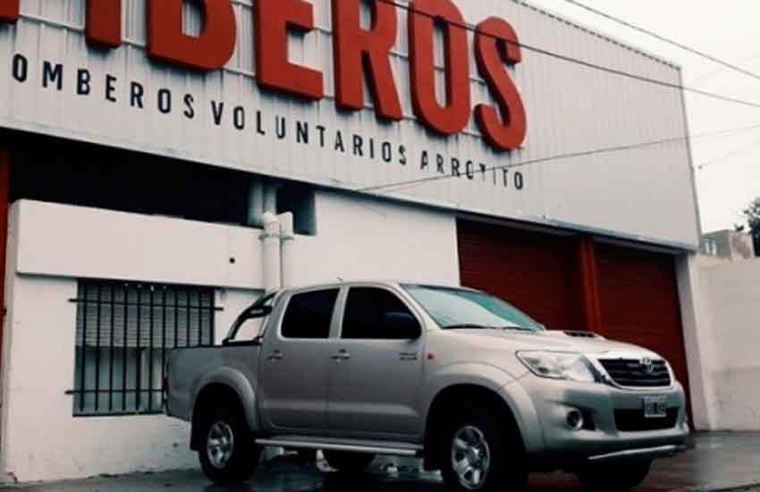 Bomberos Voluntarios de Arroyito incorporó 2 unidades a la flota