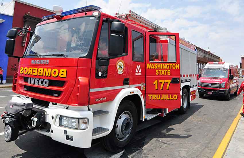 Bomberos realizarán colecta para conseguir nuevo vehículo