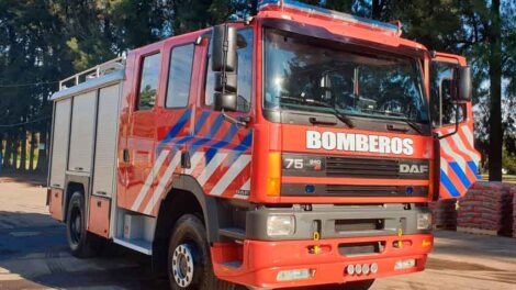 Bomberos Voluntarios de Devoto recibieron nueva autobomba