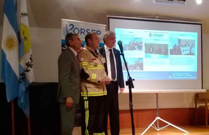 El Organismo Regulador de Presas premió a Bomberos Salto de las Rosas