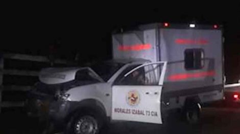 Bomberos se accidentan luego de cubrir una emergencia
