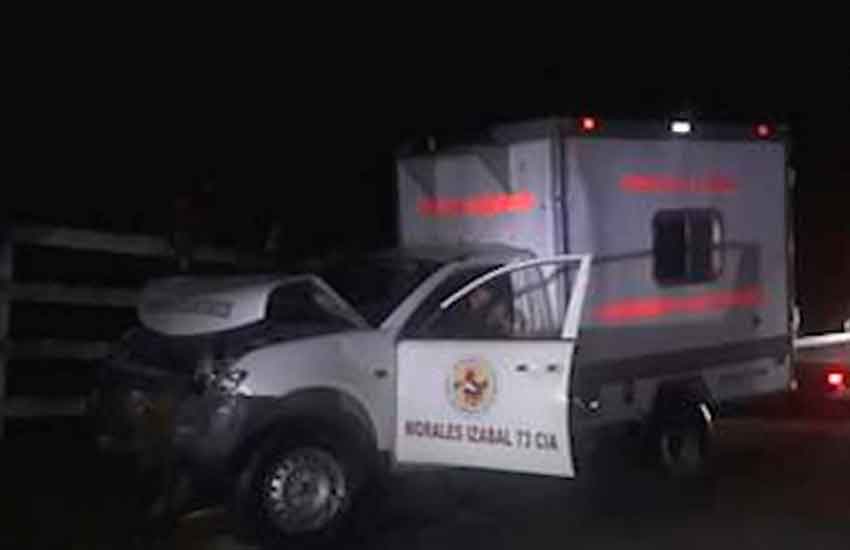Bomberos se accidentan luego de cubrir una emergencia