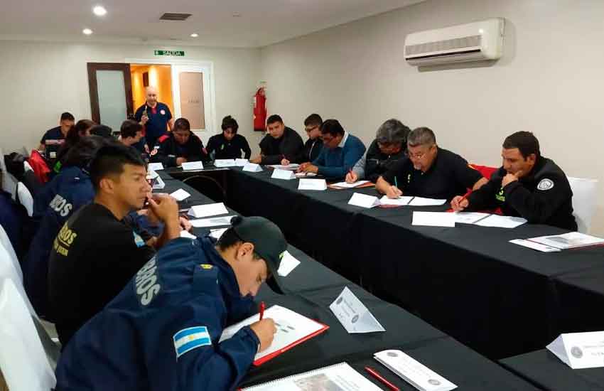 Capacitación para los Bomberos Voluntarios de San Juan