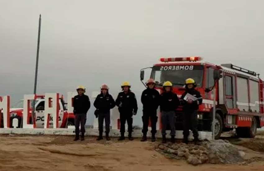 Bomberos de la Policía del Neuquén lanzan campaña de prevención