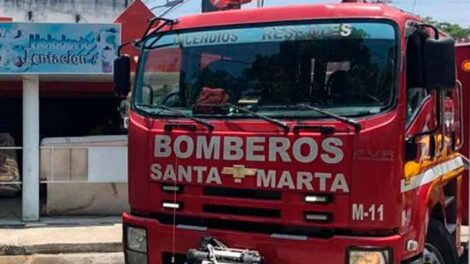 Demanda Millonaria contra bomberos por incendio en un mercado