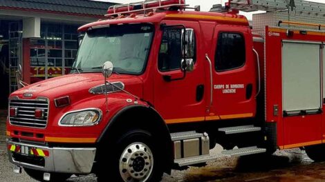 El cuerpo de Bomberos de Loncoche recibieron nuevo carrobomba