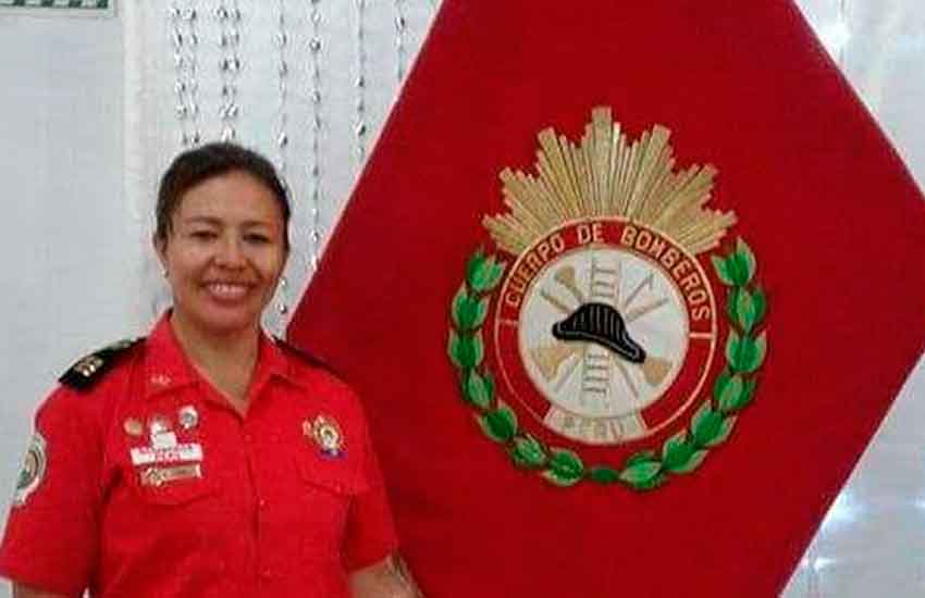 Dos mujeres bombero ocupan cargos de Comandantes Departamentales