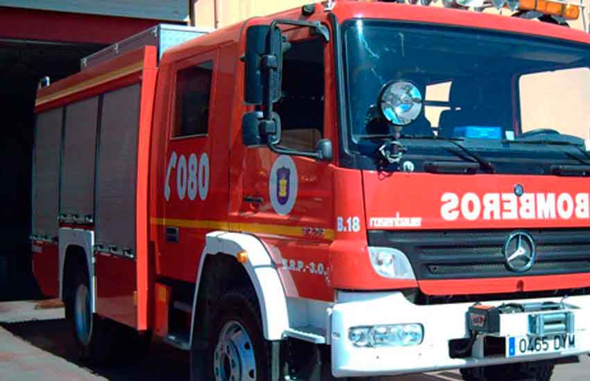 Bomberos de Marbella pagan los gastos fúnebres de un niño con cáncer