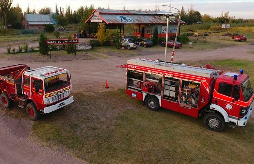 Les cortaron la energía eléctrica a los Bomberos de Salto de las Rosas