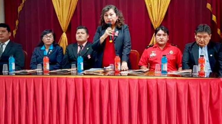 Bomberos de Tacna venderán rifas para reparar ambulancia