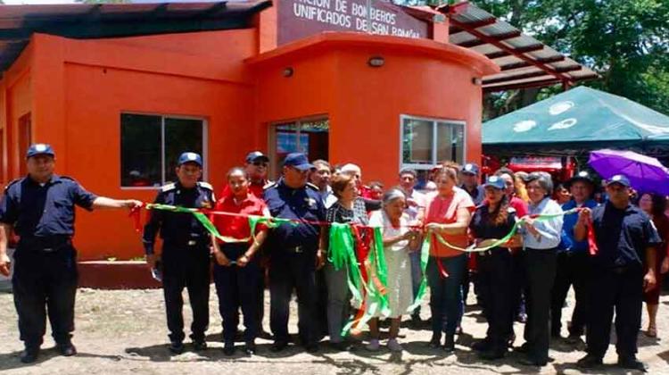 Bomberos inauguran nueva estación en San Ramón