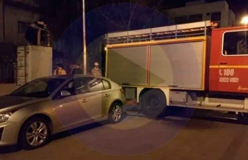 Obstruyó con su auto el lugar de carga de agua de los Bomberos