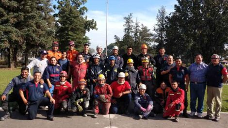 Rescate urbano para bomberos de Tucumán