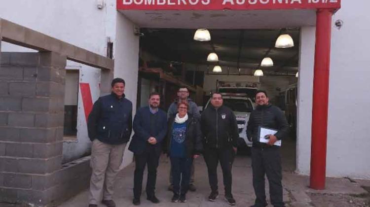 Funcionarios visitaron cuarteles de Bomberos en Córdoba y Santa Fe