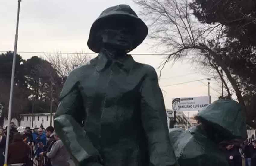 Homenaje a los bomberos caídos Javier Pérez y Manuel Olguín