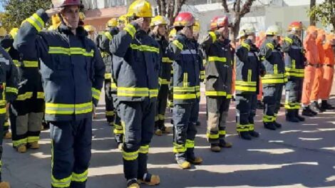 Bomberos de Leones recibieron equipamiento